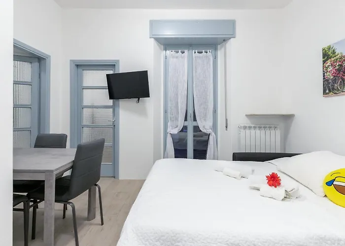 Alessia's Flat- Fantoni