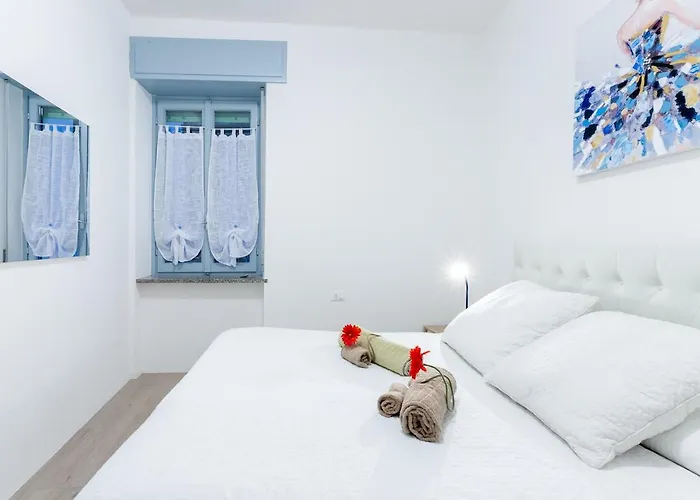 Alessia's Flat- Fantoni